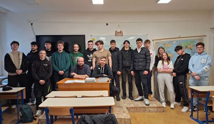 Mérnöki szakok népszerűsítése