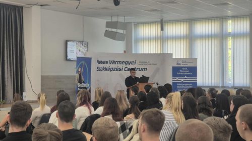 "Nulladik lépés - Vállalkozásismereti Roadshow"