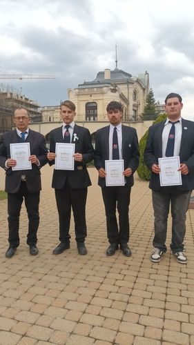 Óriási közismereti sikerek a SZAKE országos döntőkben